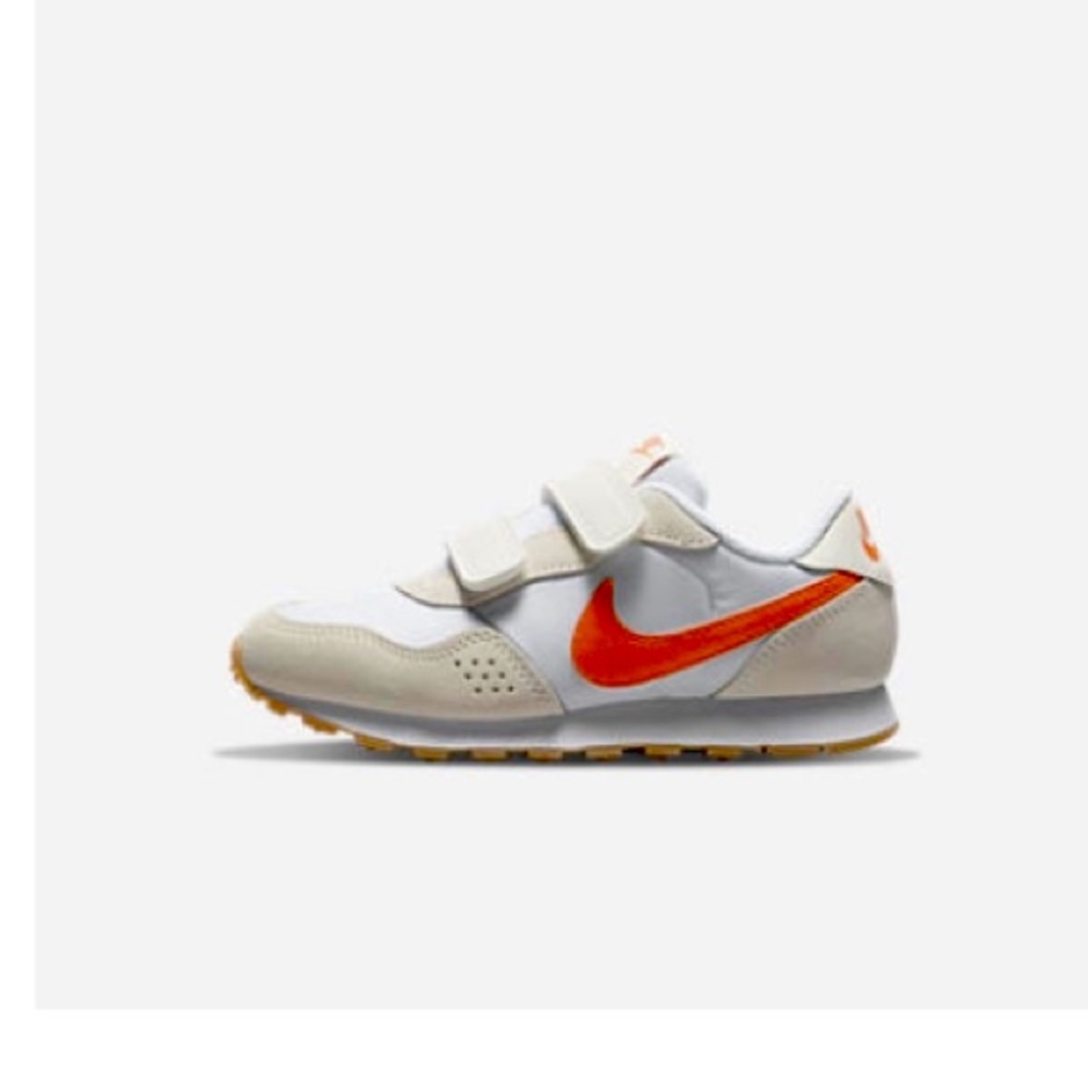 Nike MD Valiant kids NWT and box. Never worn
